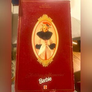 1995 Holiday Memories Barbie